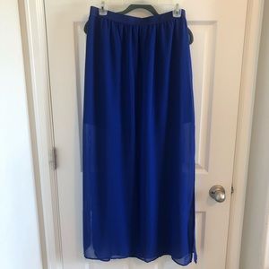 Blue chiffon skirt
